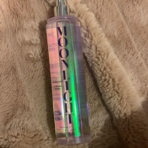 moonlight perfume- Ariannagrande